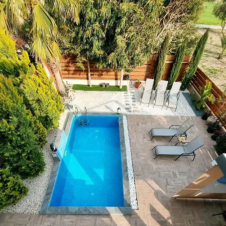 Shanti Paphos